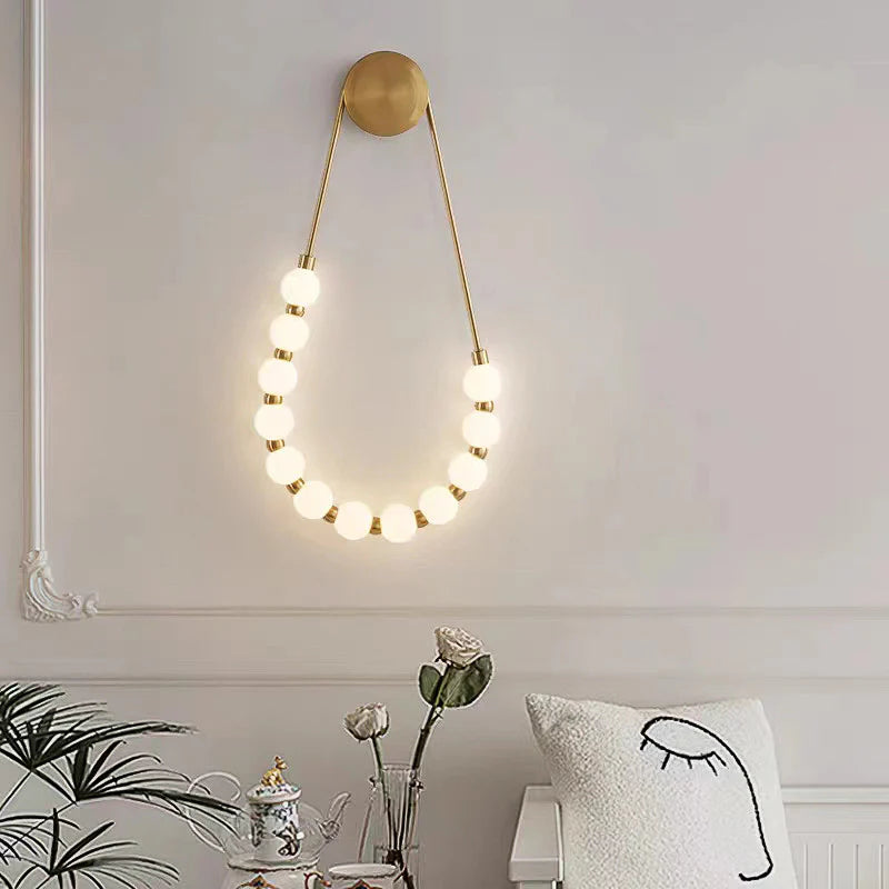 Modern Necklace Design Wall Light – Decorative Gold & Globe Sconce