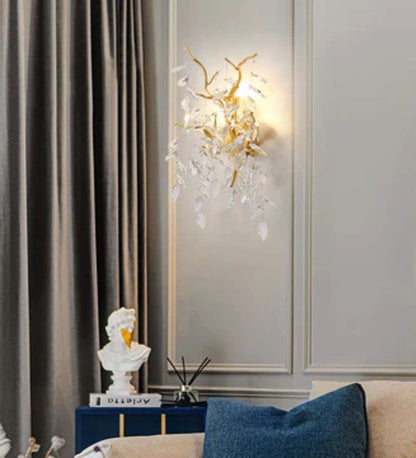 Gilded Elegance Wall Lamp