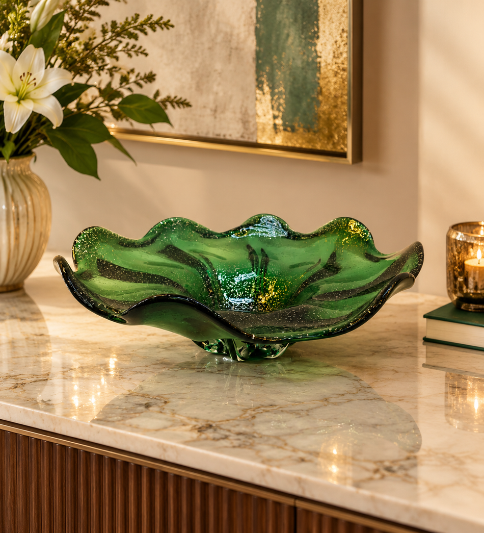 Luminous Emerald Green Scalloped Art Glass Decorative Bowl