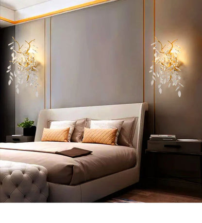 Gilded Elegance Wall Lamp