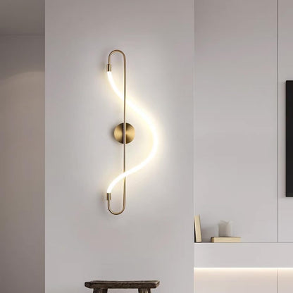 Modern S-Curve LED Wall Light – Gold Finish
