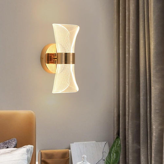 Luxe Radiance Wall Light