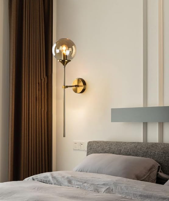 Scandin Wall Light
