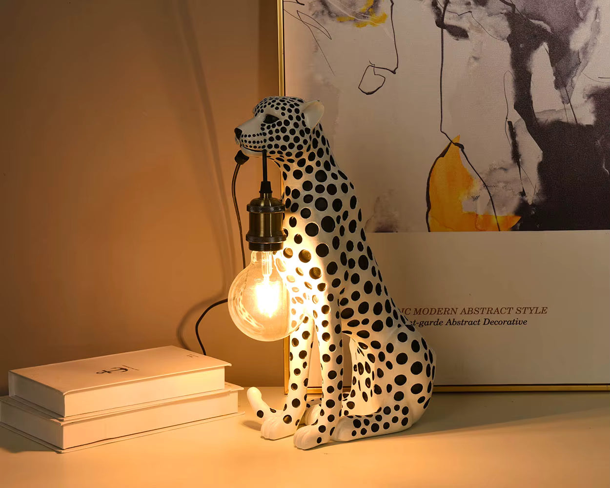 Leopard Table Lamp