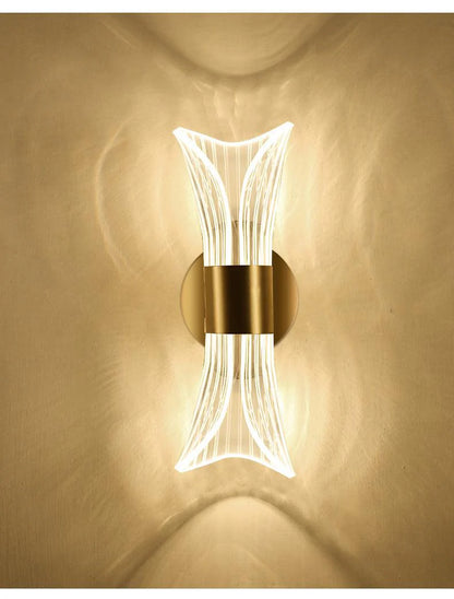Luxe Radiance Wall Light