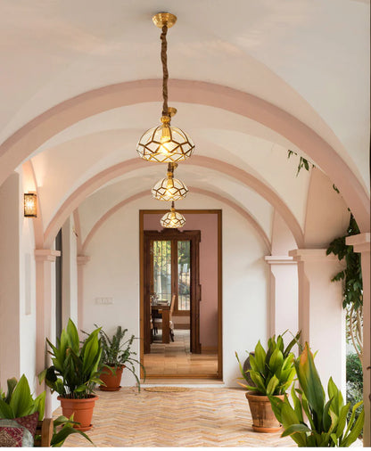 PrismGlow Pendant – Vintage Glamour in Geometric Elegance