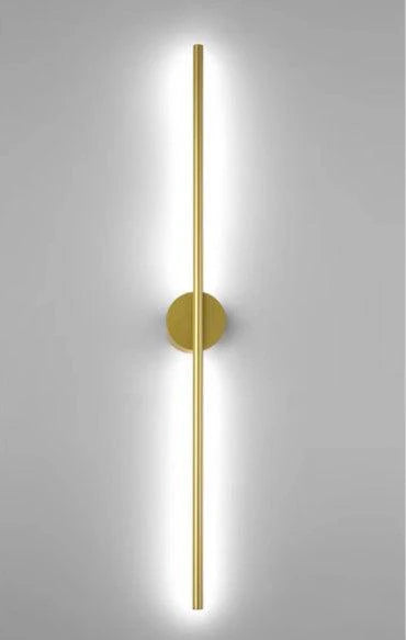 Halo Beam Wall Light – Sleek Gold Vertical Glow