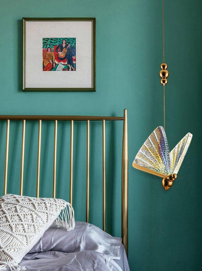 SINGLE MULTI COLOUR BUTTERFLY HANGING