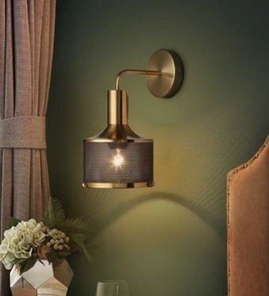 CADAGONA GOLD ANTIQUE WALL LIGHT