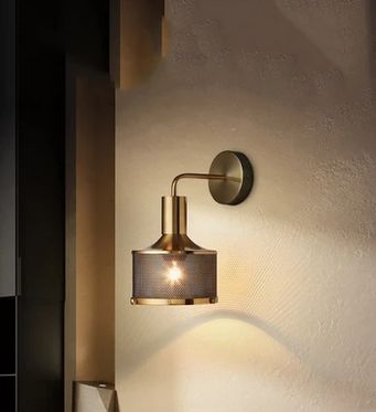 CADAGONA GOLD ANTIQUE WALL LIGHT