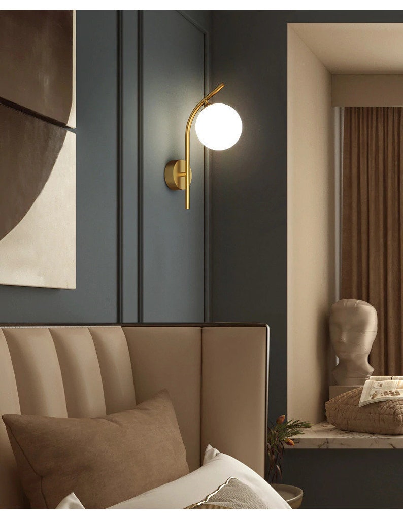 CATERPILLAR WALL LIGHT